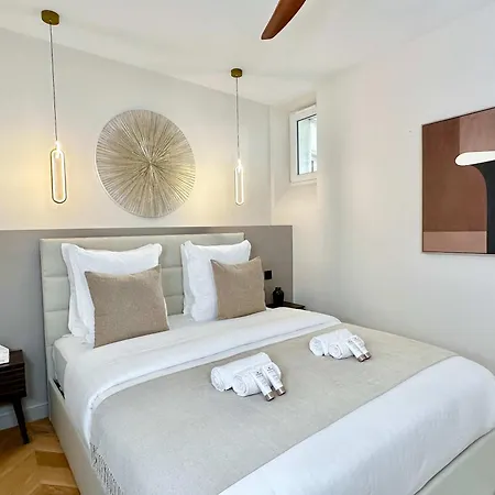 Gare Du Nord - Prestige Family For 6 * Paryż